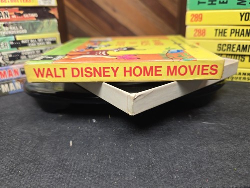 BAMBI FALLS IN LOVE - Walt Disney Home Movies Super 8 mm. Silent & Color Film - Picture 8 of 21