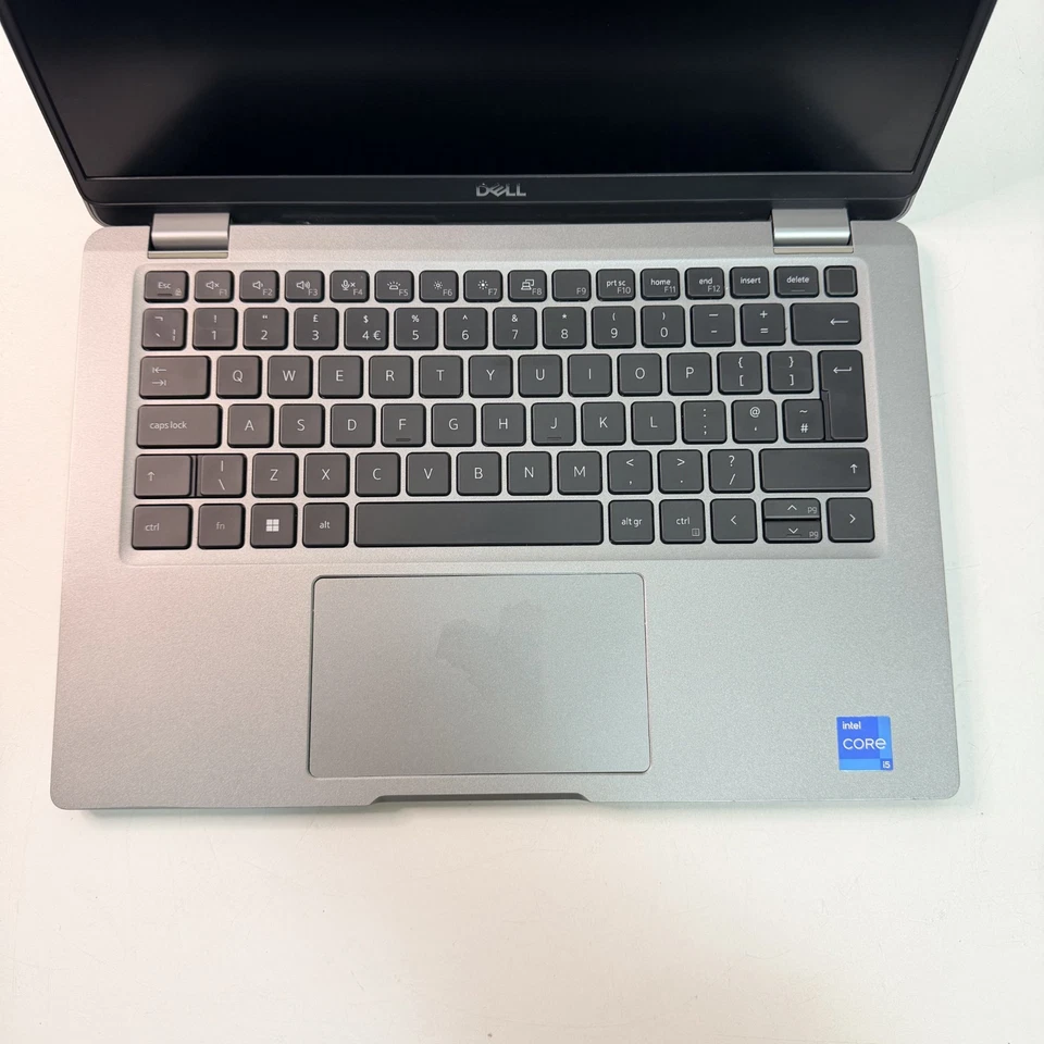Dell Latitude 5330 · i5-1235U · 8GB · 256GB, photo 3 of 5