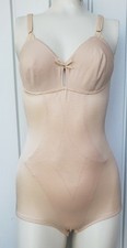 Vintage Olga Wunder Suit Size 34B Bodysuit Shapewear Girdle Nude Beige Fem Cd
