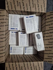 FLASH SALE! Lot of 48 Henry Schein Finger Pulse Oximeter 900-6368 **NEW IN BOX*
