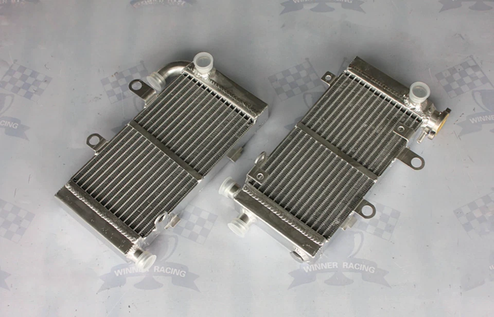 🥇Radiador de aluminio adecuado para Honda Super Hawk 1000 VTR1000F 1997-2005 Foto 2 de 4