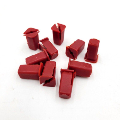LR SERIES 2/2A/3 DEFENDER UP TO 2016 PLASTIC CAPTIVE LOCK NUT SET 10 RTC3744 X10