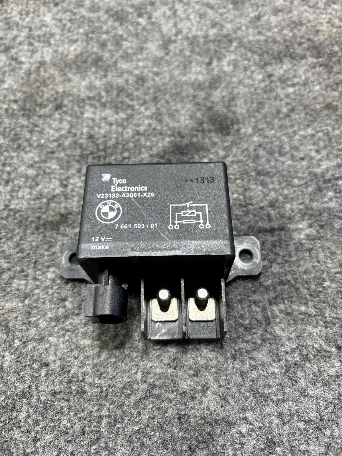 2012 F01 BMW 740i Cooling Fan Relay Control Module OEM 7661503-01