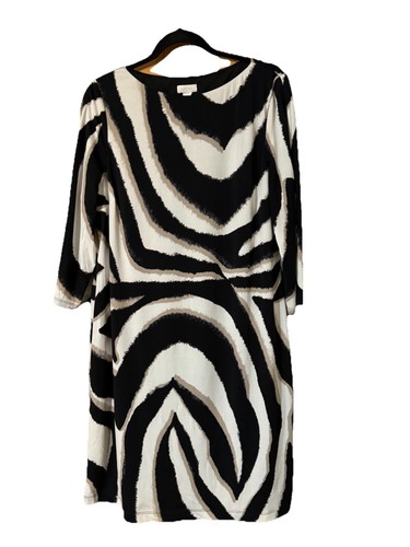 Chico's Dress Size 2 Zebra print Midi in Black and Off White Cold Shoulder NWT L