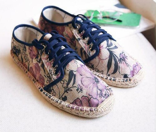 Couple Floral Canvas Stitching 