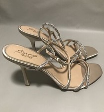 Jewel Badgley Mischka Georgia Heels Shoes In Champagne Sz 9 New W/O Box