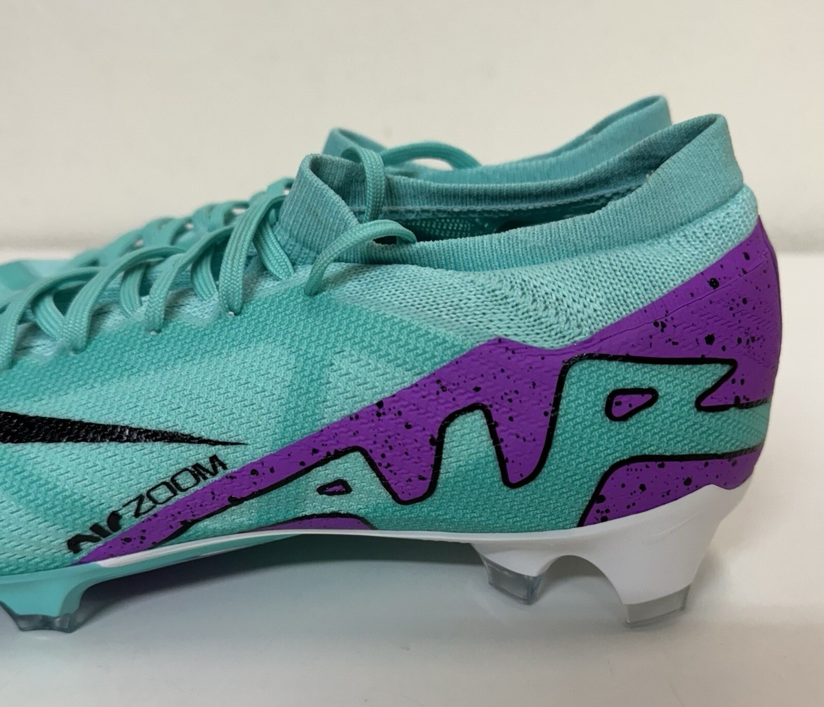 Nike Mercurial Vapor 15 Pro FG Mens Sz 10 Hyper Turquoise