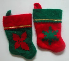 NEW Mini Christmas Stocking Red Green Set 2 Holly Snowflake