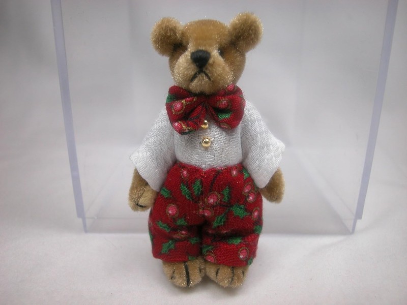 World of Miniature Bears 2.5" Plush Bear Phil #5034 CLOSING