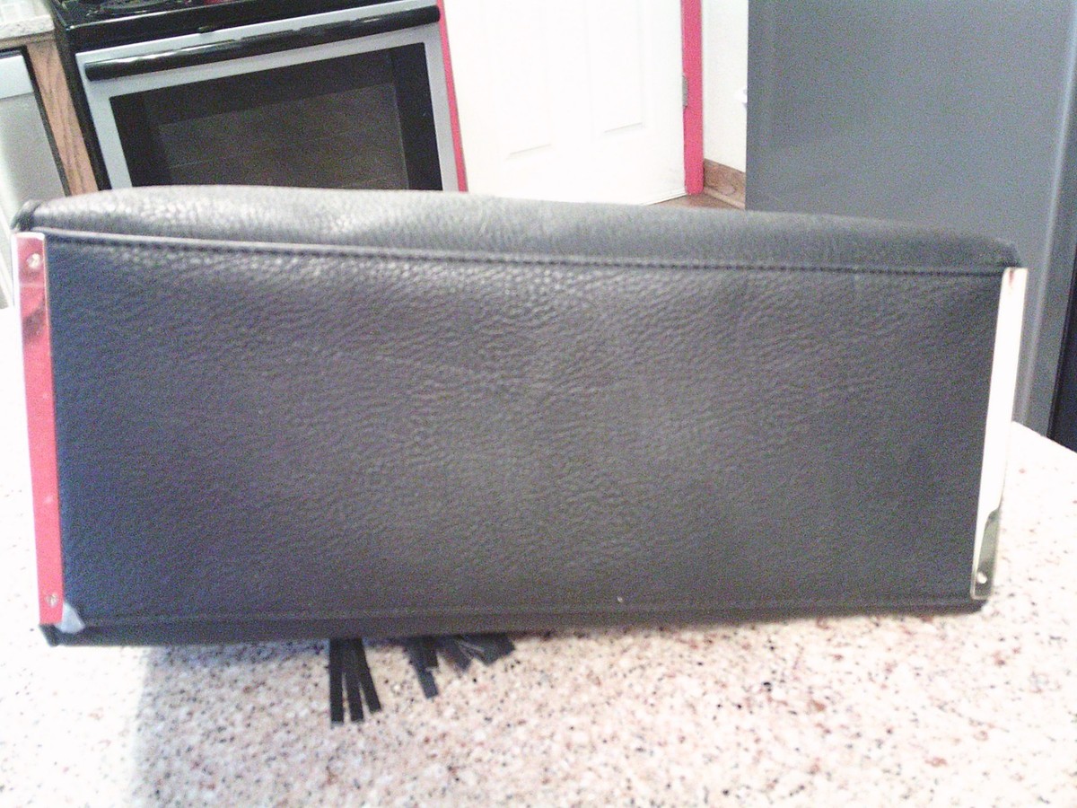 STEVE MADDEN AND HEATHERS CLOSET BAGS View 5