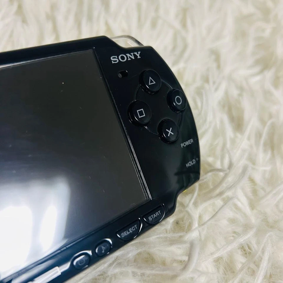 PSP Sony 2000 Slim Portable Game Console Battery SD Card Included – Japan - Image 3 of 4