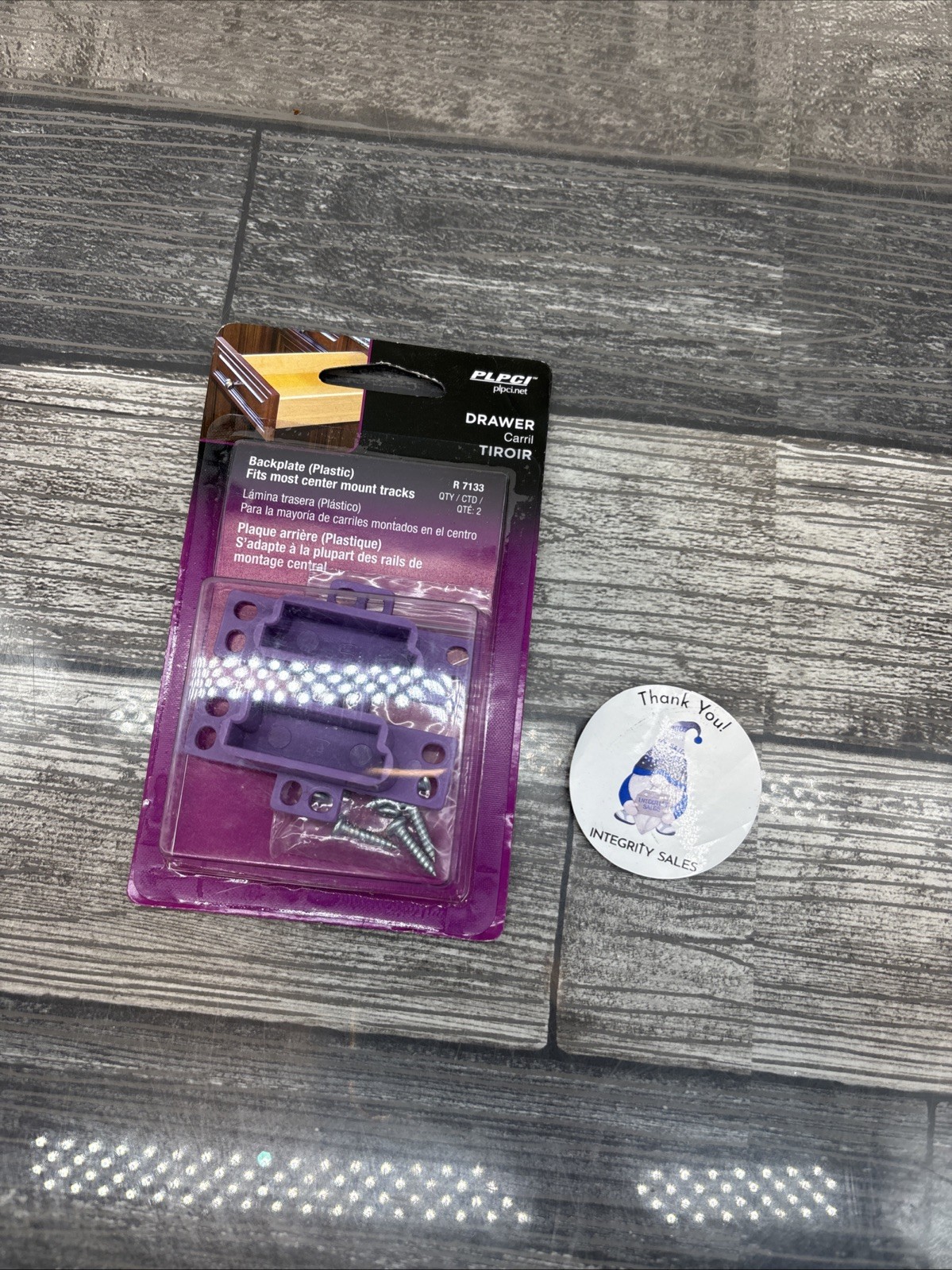 PLPCI  1-1/4 in. L Plastic Center Guide Rail Drawer Track Back Plate R7133 {YY}