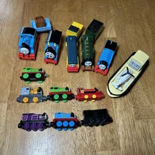 Thomas & Friends Motorized Lot of 4 And Other Trains