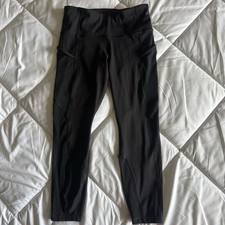Athleta Ultimate Stash Mesh 7/8 Tight Legging Women  s Size Small Black