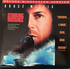 Laserdisc Striking Distance WIDESCREEN VG  Bruce Willis Sarah Jessica Parker