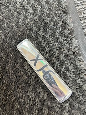 ''XJ6'' BOOT BADGE / TRUNK LID PLAQUE - Jaguar XJ X350 XJ6 2003-2007