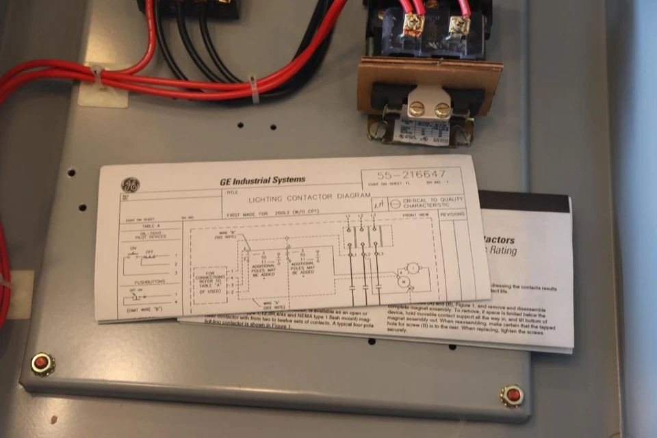 GE Electrically Held Lighting Contactor CR260L21EA021EA0 30A 115/120V Coil w HOA - Image 4 of 4