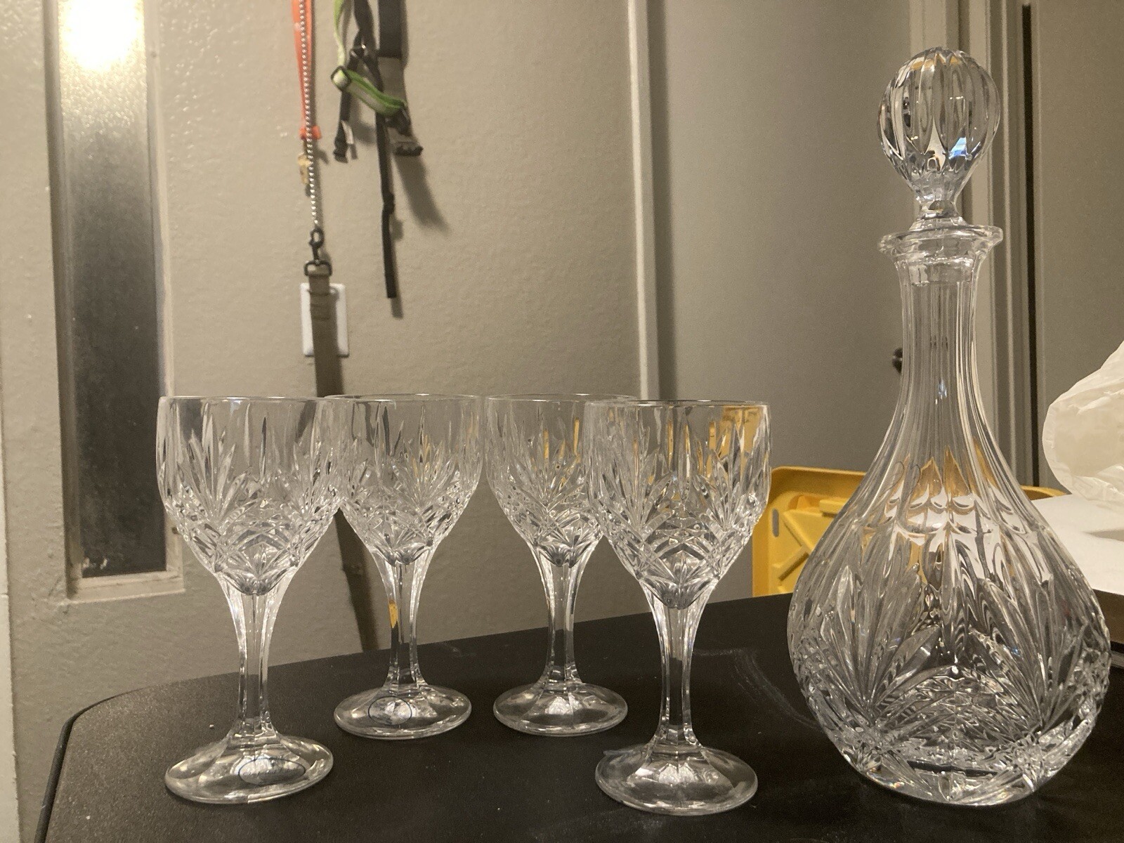 Imperial Estate 5-piece Crystal Wine Decanter Set