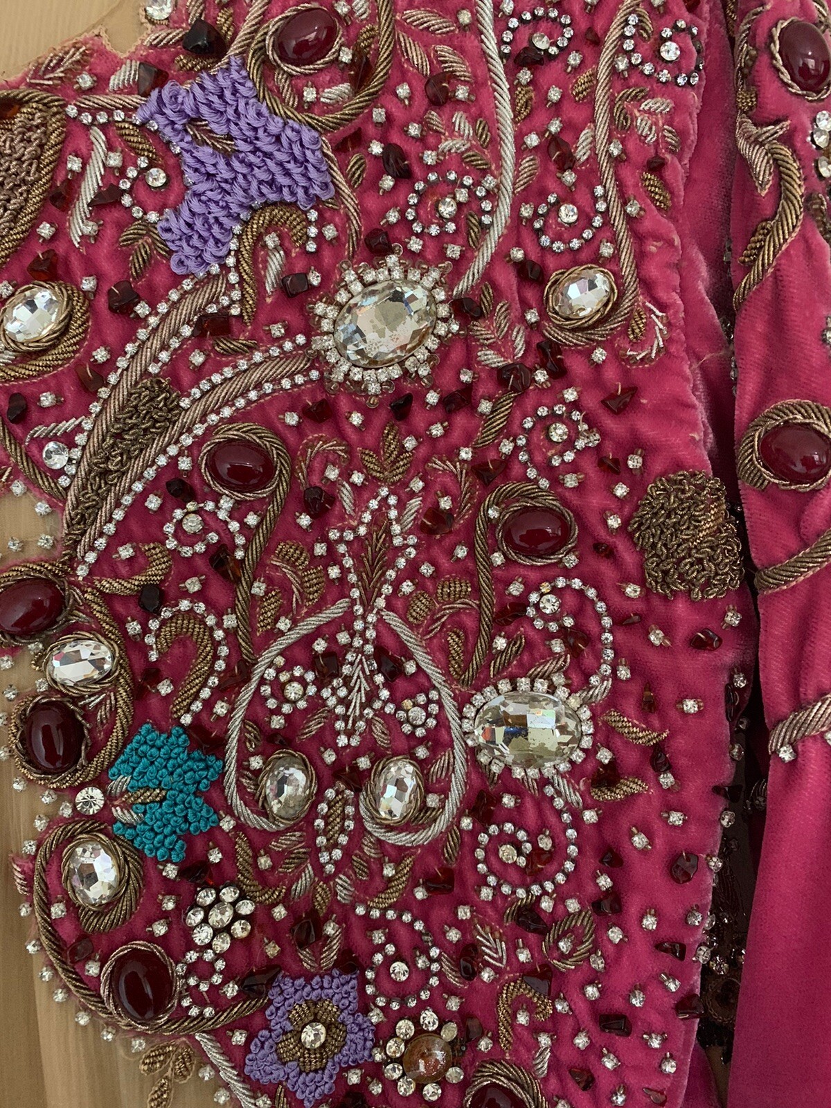 Picture 4 of 12