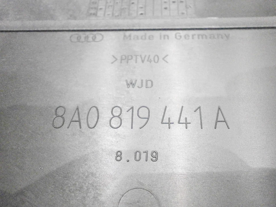 Original Audi A80 / Coupe / Cabrio ab 07/93: Rahmen für Pollenfilter 8A0819441A - Bild 3 von 4