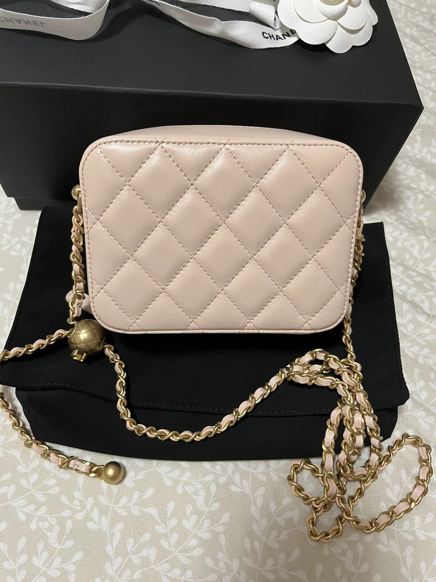 CHANEL Lambskin Quilted CC Pearl Crush Camera Case Black 1289615