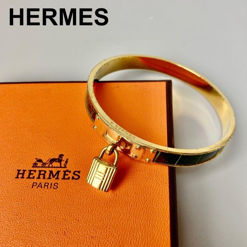 HERMES Kelly grüner Leder Armreif Armband mit Vorhängeschloss Hardware - Bild 1 von 10