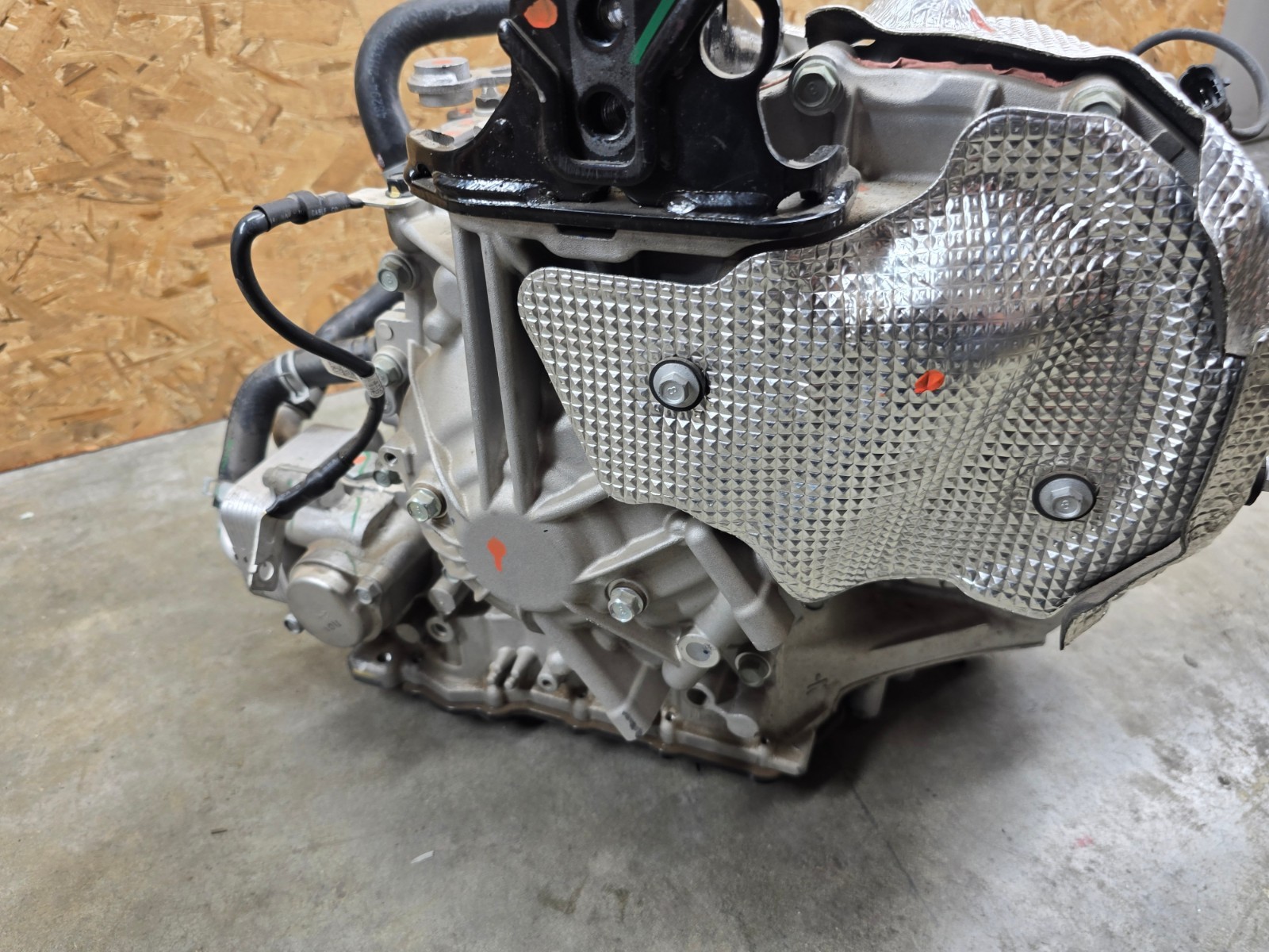 KIA K4 2025 AUTOMATIC TRANSMISSION GEAR BOX TORQUE CONVERTER FWD 4K MILES OEM