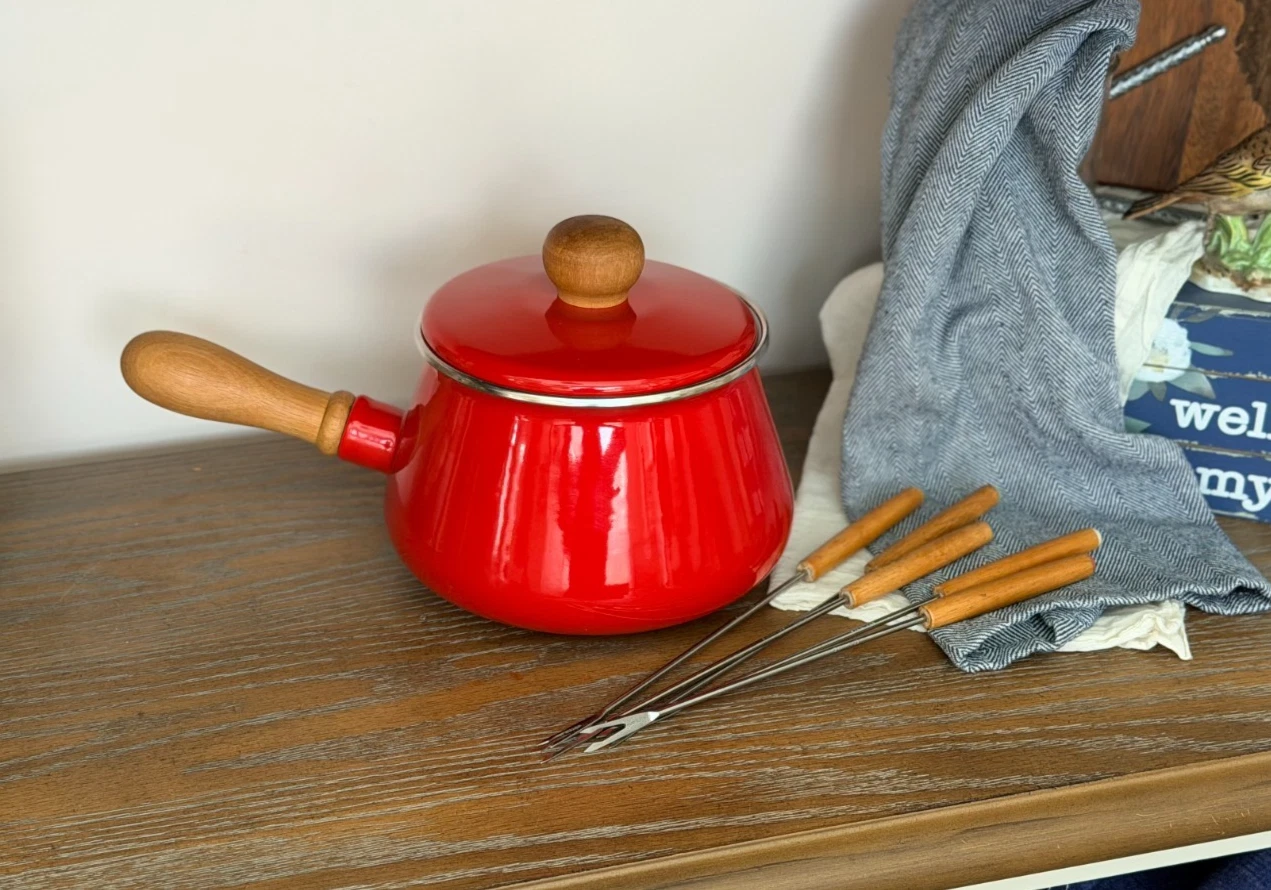 Fondue Pot w Forks, Midcentury Modern Red Fondu Pot, MCM, Vintage Gift