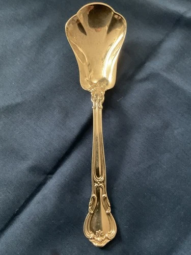 Elegant Chantilly Gorham Sterling Silver Sugar Spoon