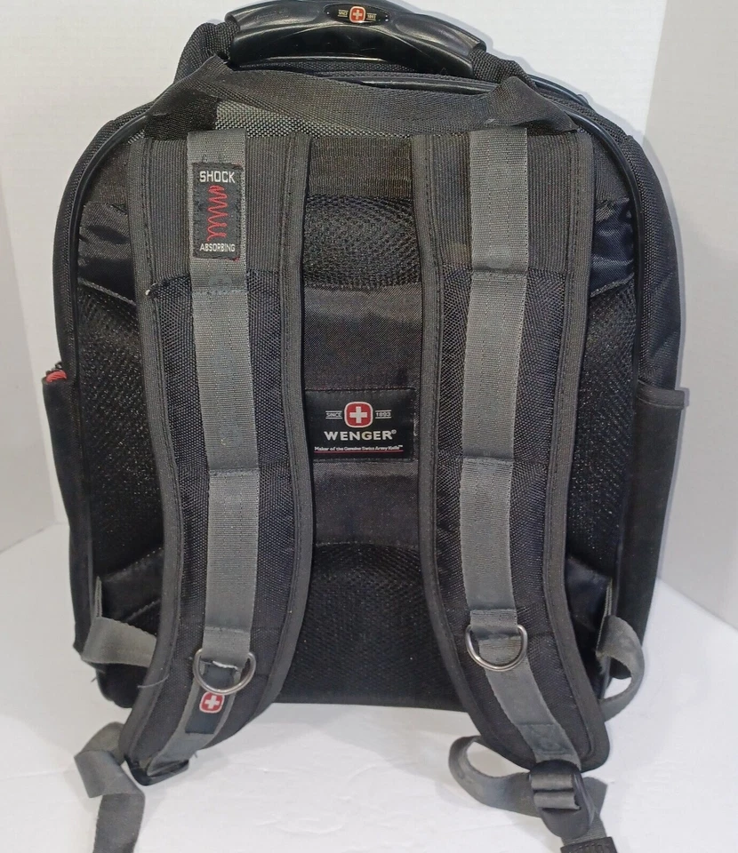 Черный и серый рюкзак WENGER SwissGear Sahara 15 дюймов для ноутбука компьютера с подкладкой - Изображение 2 из 4