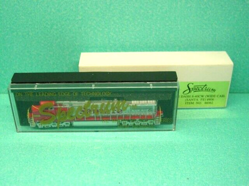 Spur N Bachmann Spectrum Santa Fe Dash-840 CW Wide Cab Diesellok 86062 | Zustand: New