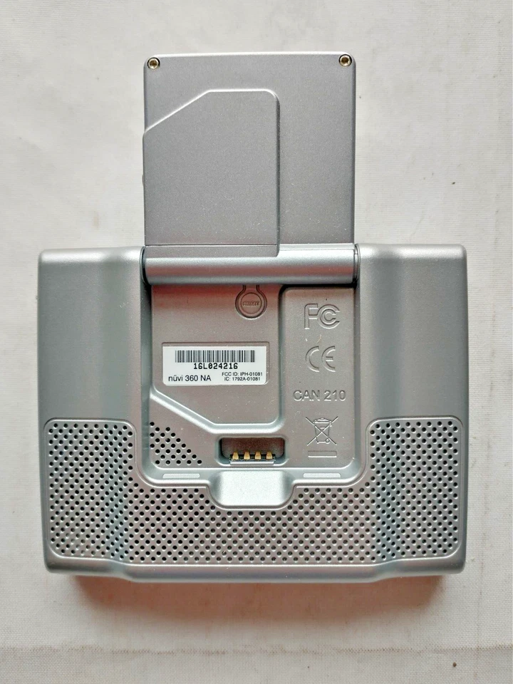 Garmin Nüvi 360 GPS Bundle With Power Cable (Tested) - Image 3 of 4