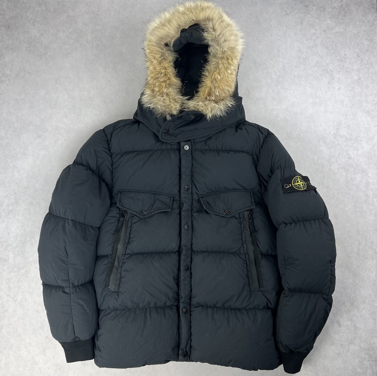 Black Stone Island Fur Hood Stone Island Seamless Tunnel Down-TC