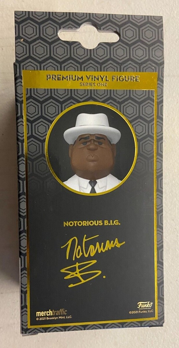 Funko Notorious B.I.G. プレミアムビニールフィギュア Amazon.com: Funko Notorious B.I.G. w/ Crown: Notorious