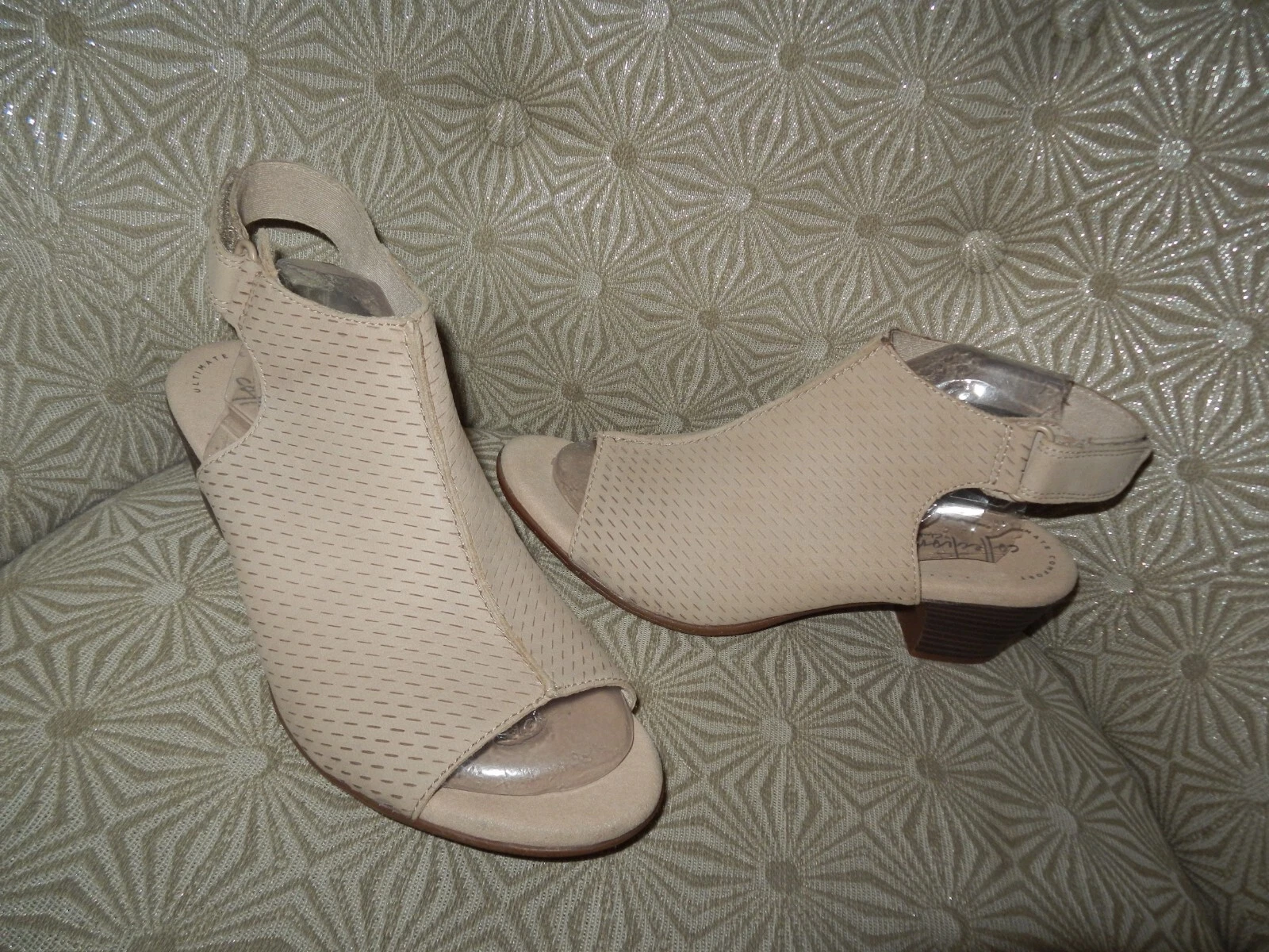 CLARKS Collection Valarie James sandalo donna pelle nabuk sabbia slingback 7 5M