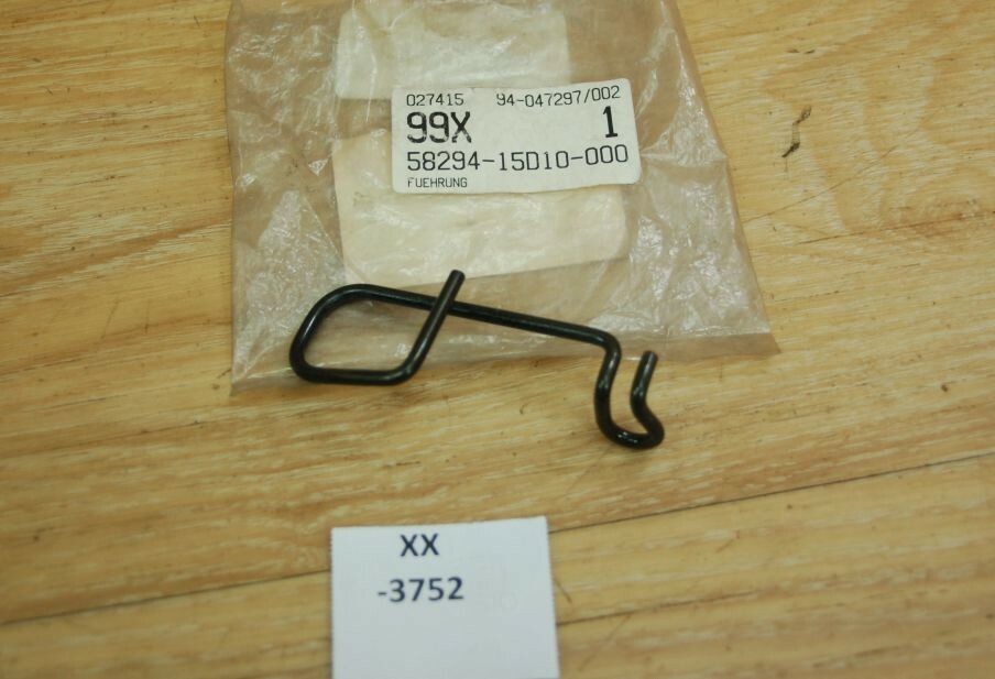 Suzuki DR250SE 58294-15D10 guide throttle cable Genuine NEU NOS