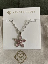 Kendra Scott Kyla Flower Pendant Necklace Rhodium Pink Cats Eye Silver NIB RV$75