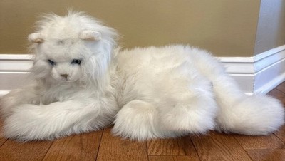 Russ White Long Hair Fancy Feast Cat Plush Blue Eyes 18  Lay