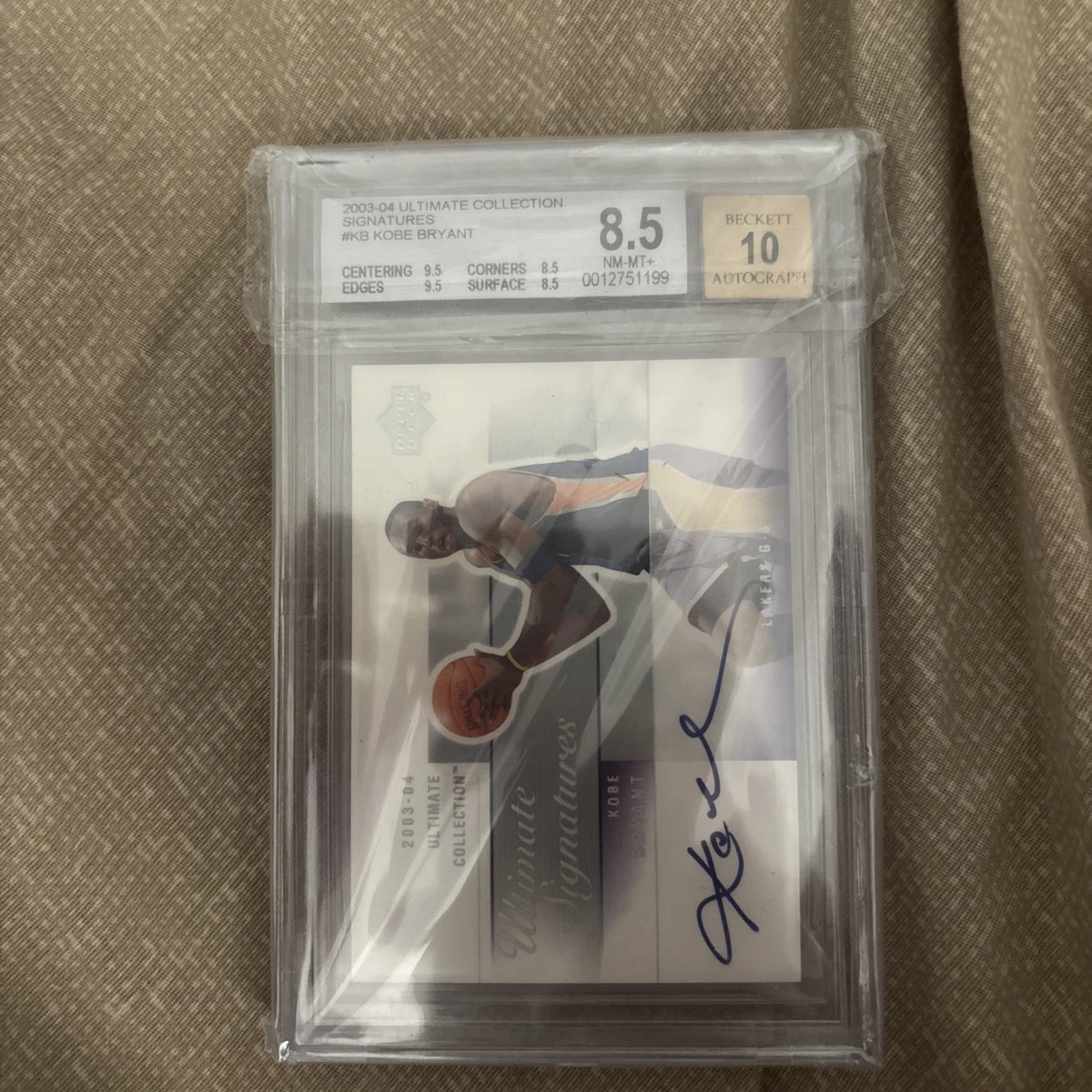 Upper Deck Kobe Bryant Basketball Original Autographed Sports