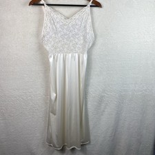 Vtg Vanity Fair Slip Dress Small White Y2K Bridal Fairy Satin Coquette Lace