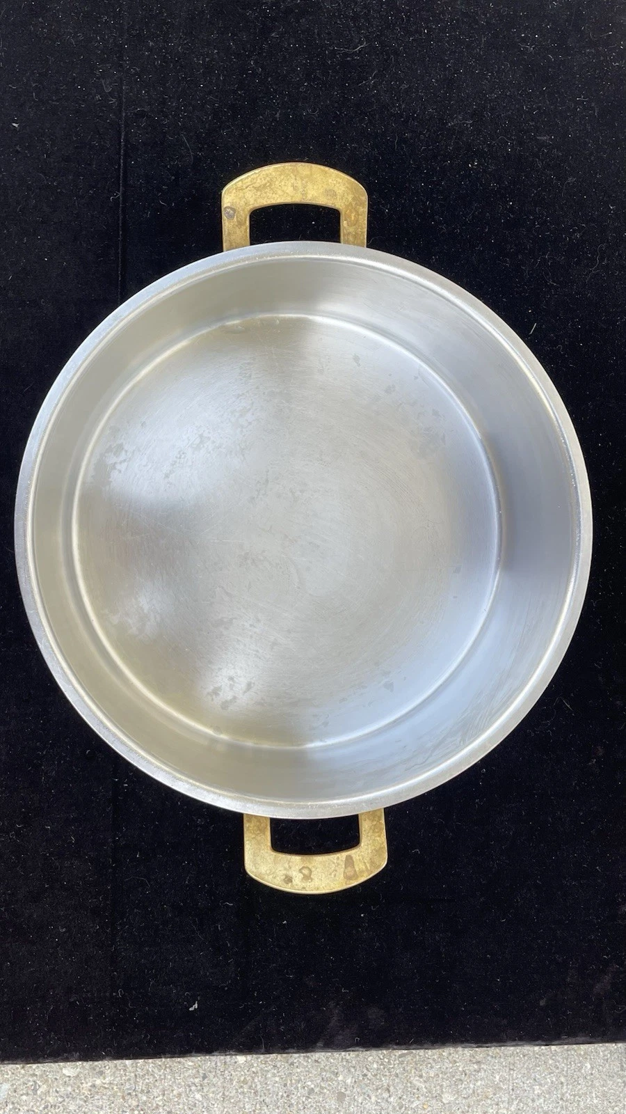 Culinox Spring copper and stainless pan with handles Switzerland 22 8 5/8”