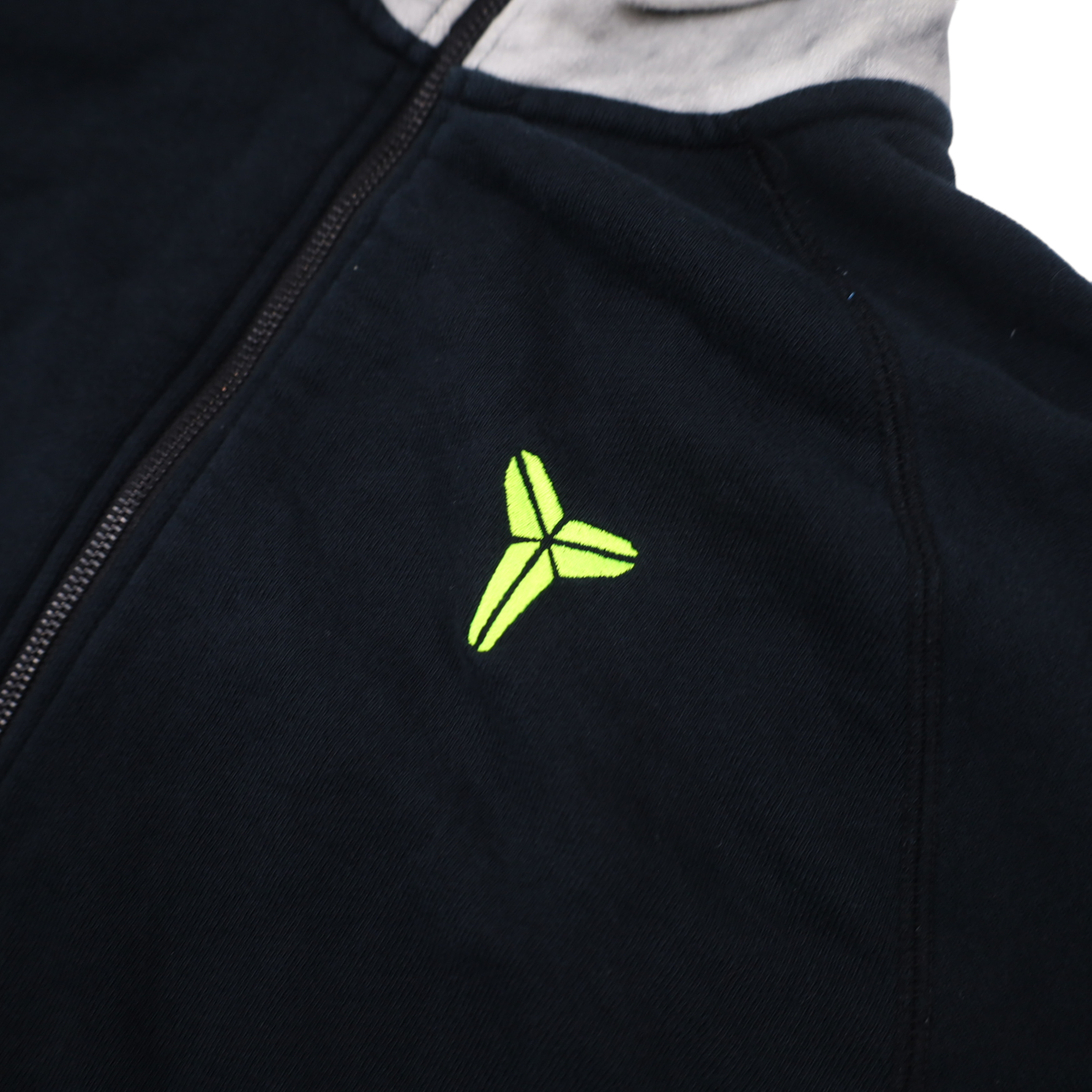 Vintage Nike Kobe Bryant Mens Meidum MCMXCVI Mamba Hoodie black