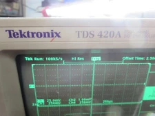 Tektronix TDS 420A Digitizing O'Scope, 4 CH 200 MHZ OPT 2F, W/2 EA P6139A Probes