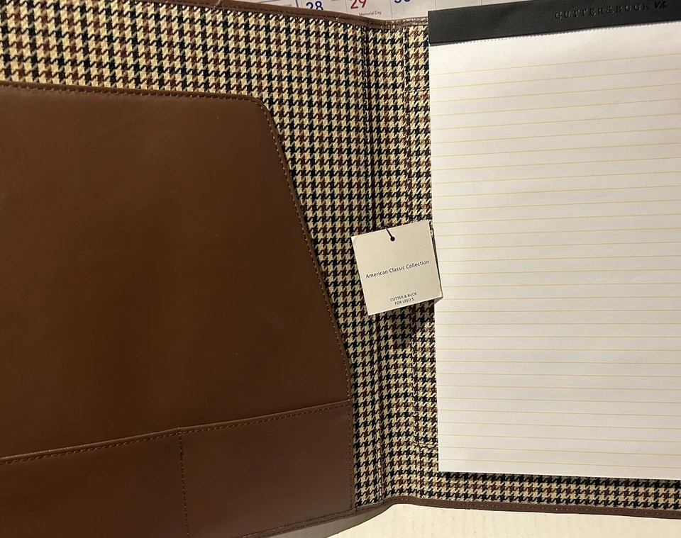 Almohadilla de escritura clásica americana Dr Pepper Cutter and Buck - NUEVA Foto 3 de 4