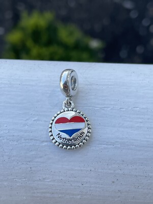 日本未入荷◆PANDORA◆ニュージーランド国旗☆ハート型チャーム Rare Pandora Country Of Netherlands Exclusive Flag Dangle