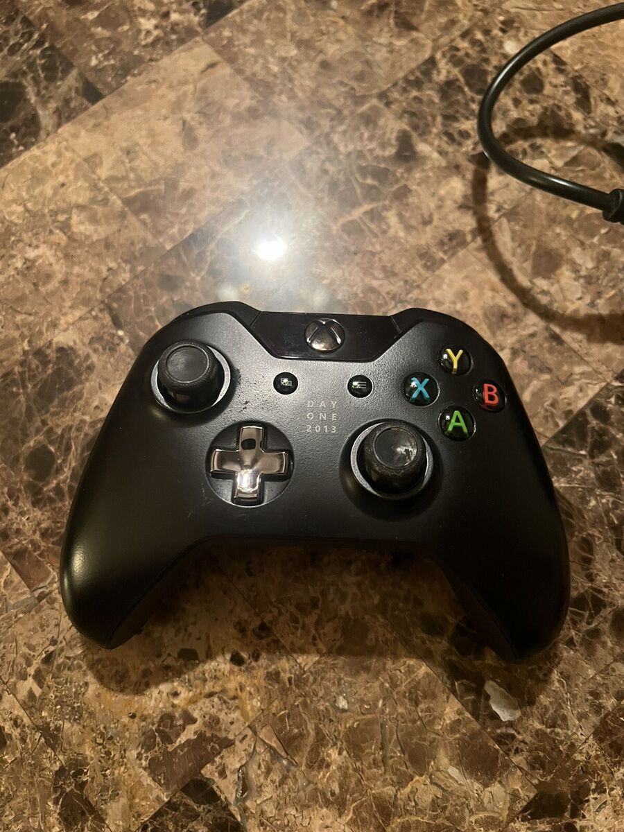 Xbox one DAY ONE 2013 edition with Kinect and other Xbox one DAY ONE 2013 edition with Kinect and other