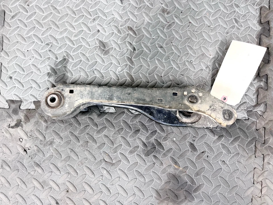 13-20 NISSAN PATHFINDER BRAZO DE CONTROL INFERIOR LATERAL LADO DERECHO PASO DERECHO OEM Foto 4 de 4