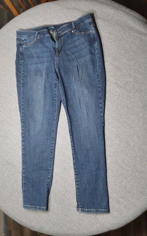 J.Jill Weekender Women's 12 Medium Wash Blue Stretch Denim Straight Leg Jeans