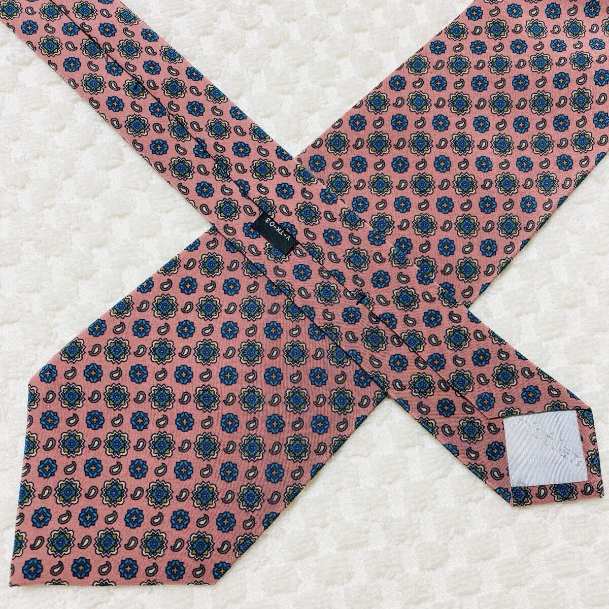 Excellent condition Christian Dior tie jewelry gemstone paisley all over pattern thumbnail 5