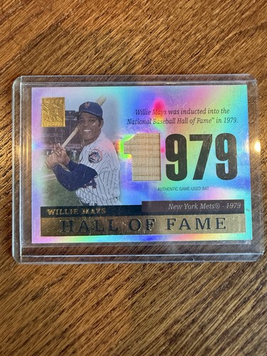 2004 Topps Tribute Hall of Fame Tribute Relic Willie Mays #TR-WM3 (MEM)